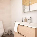 Modern 1br + Balcony By Finnoo Metro Espoo