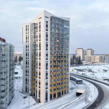 Modern 1br + Balcony By Finnoo Metro شقة إسبو