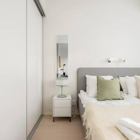 شقة Modern 1br + Balcony By Finnoo Metro